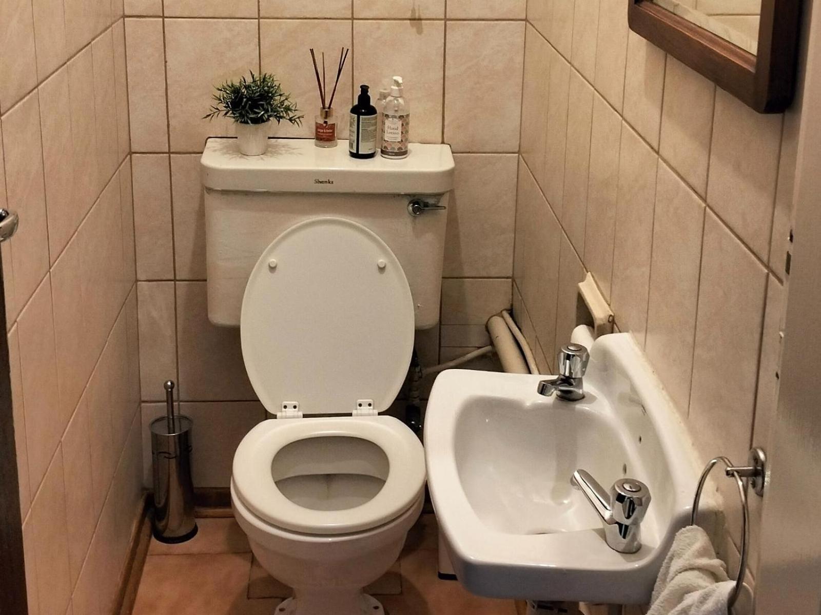 Anri Guesthouse Блоемфонтейн Екстериор снимка